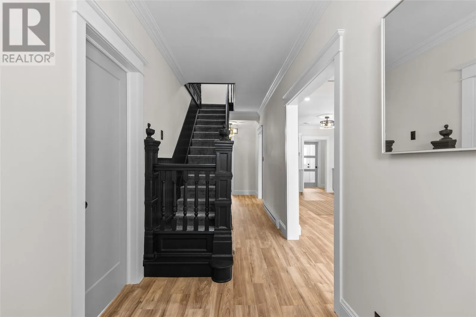 2 Blackmarsh Road