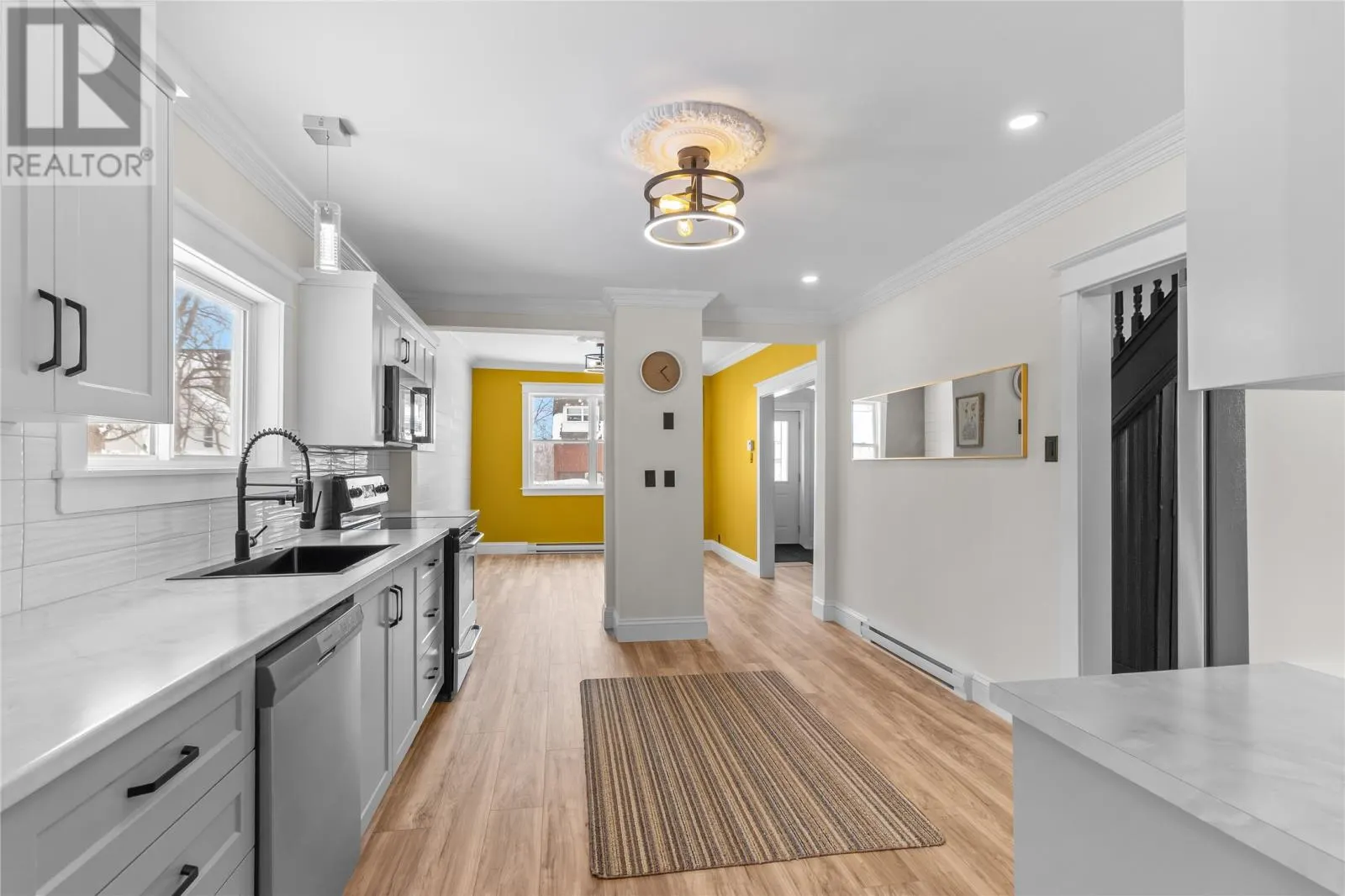 2 Blackmarsh Road