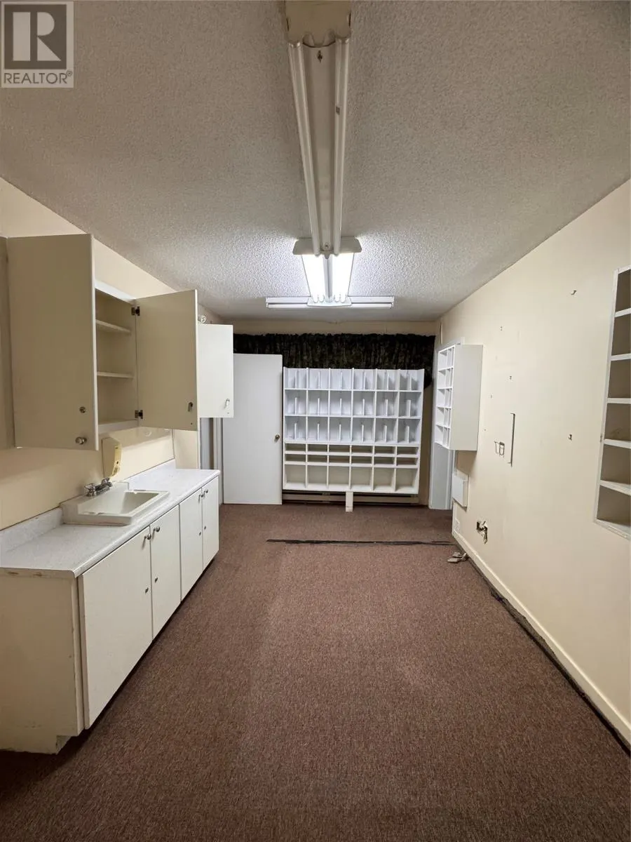 325 Hamilton Avenue