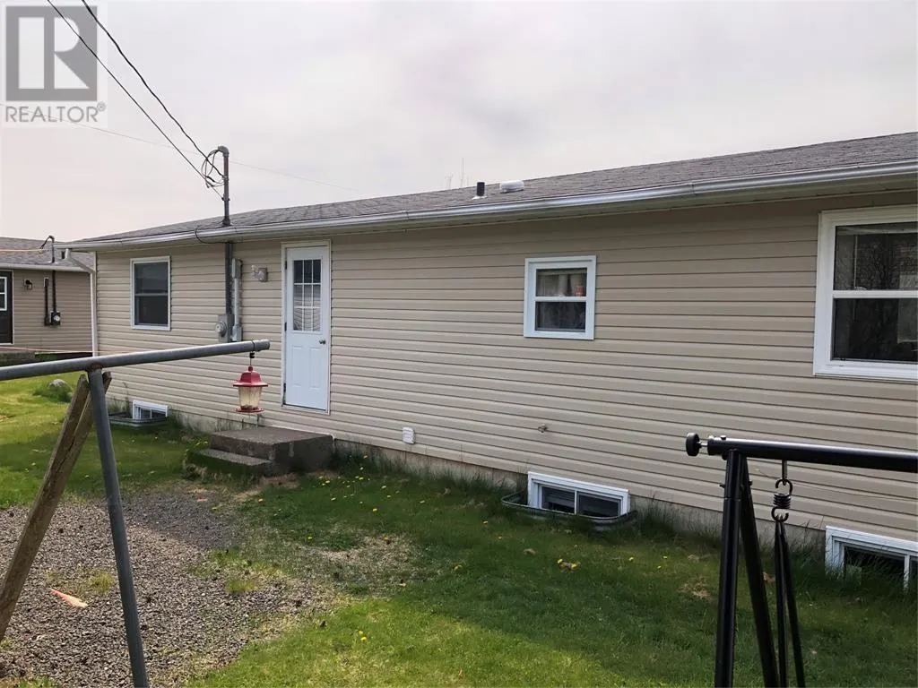 39 Shaheen Crescent