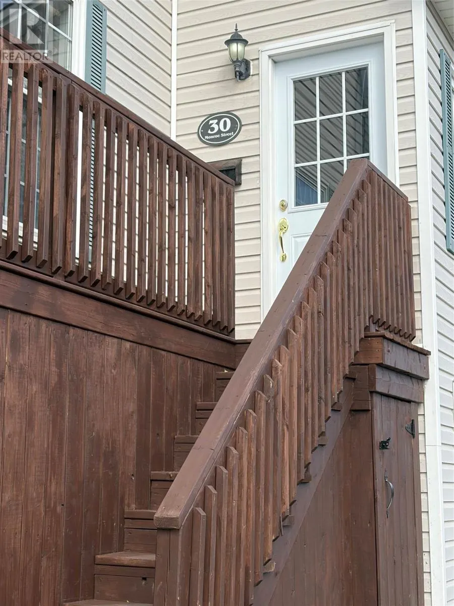 30 Monroe Street