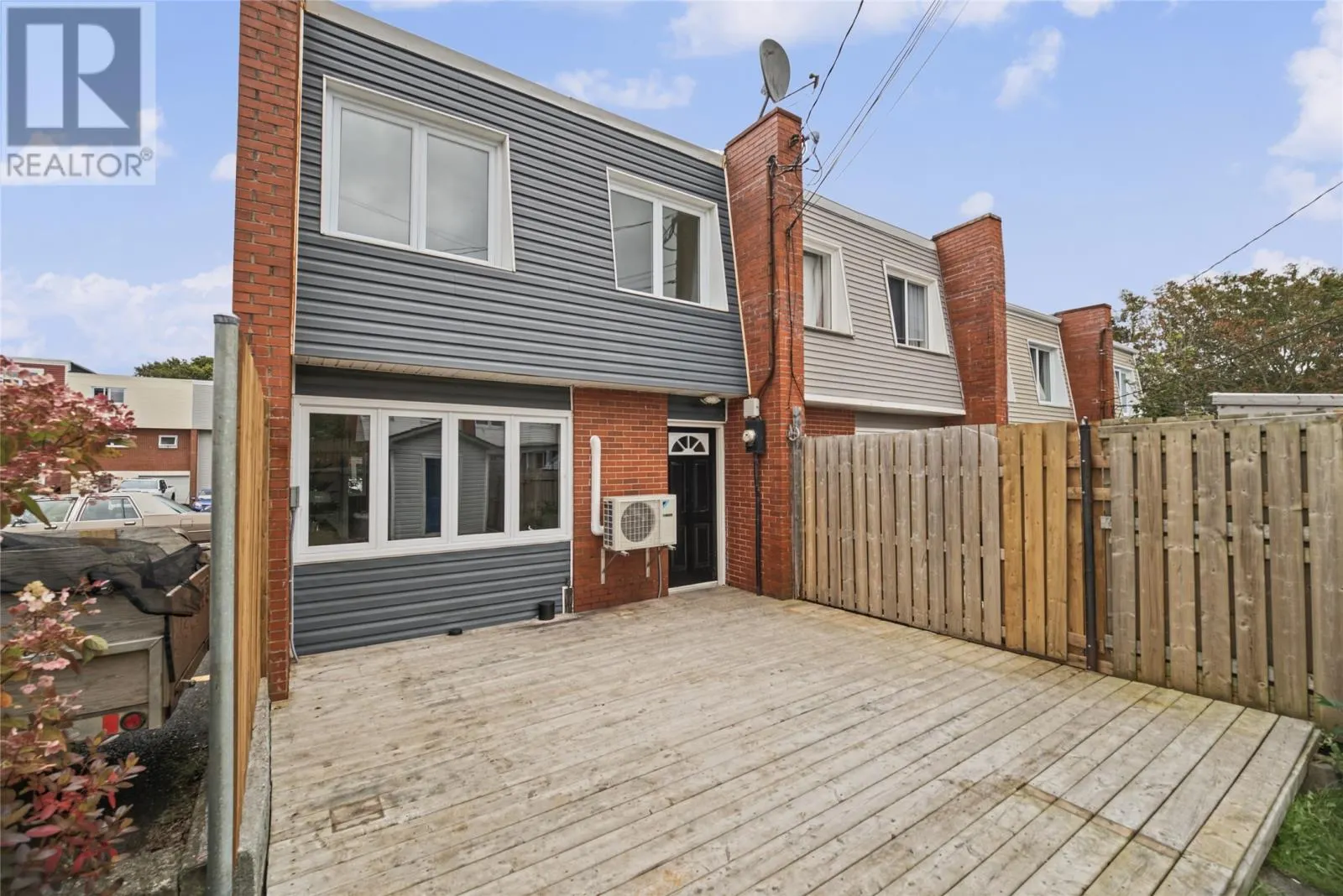 11 Steer Street