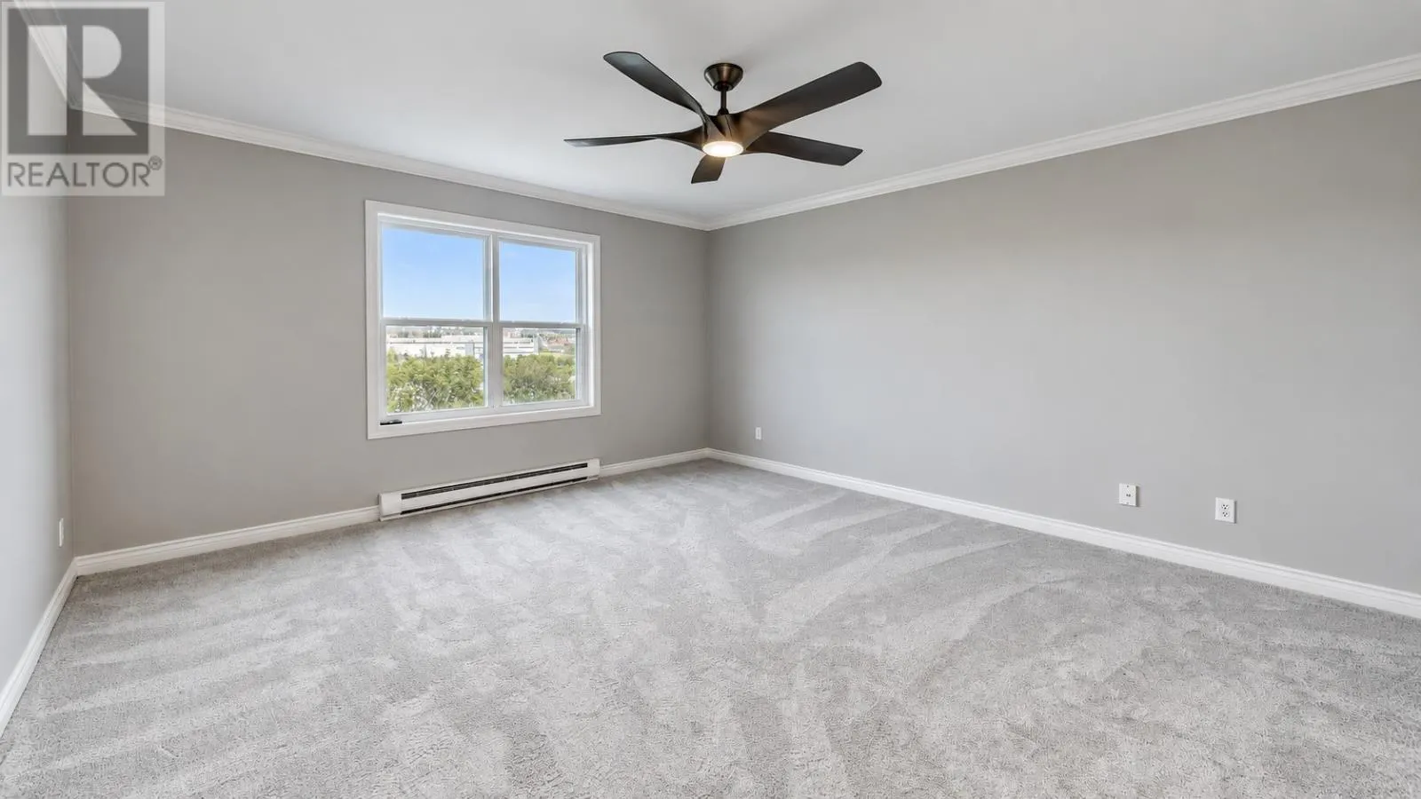 115 Forest Road Unit#402 #402