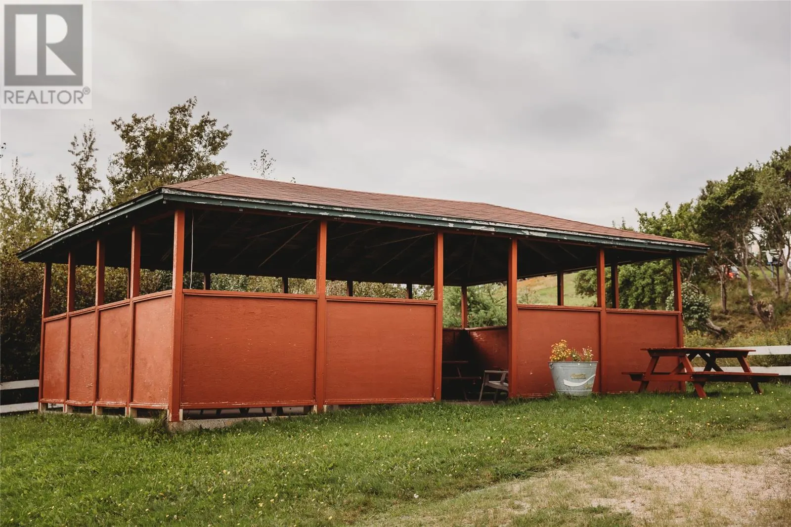 38 Beach Road