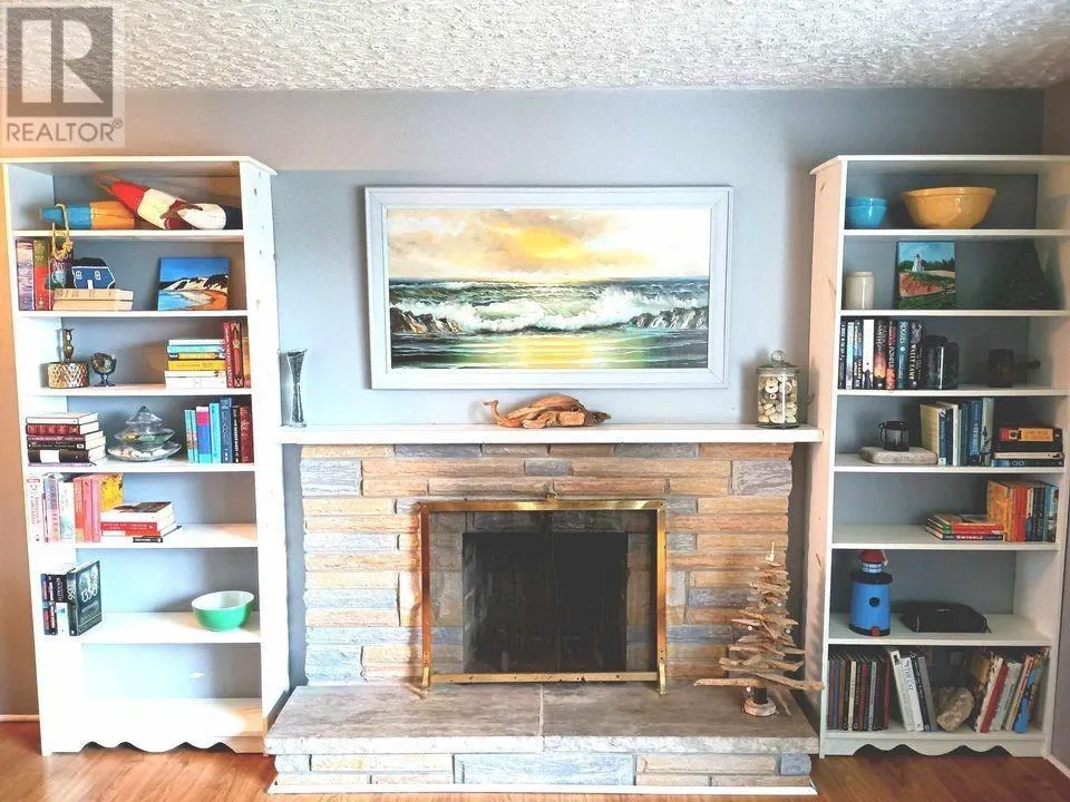 38 Beach Road