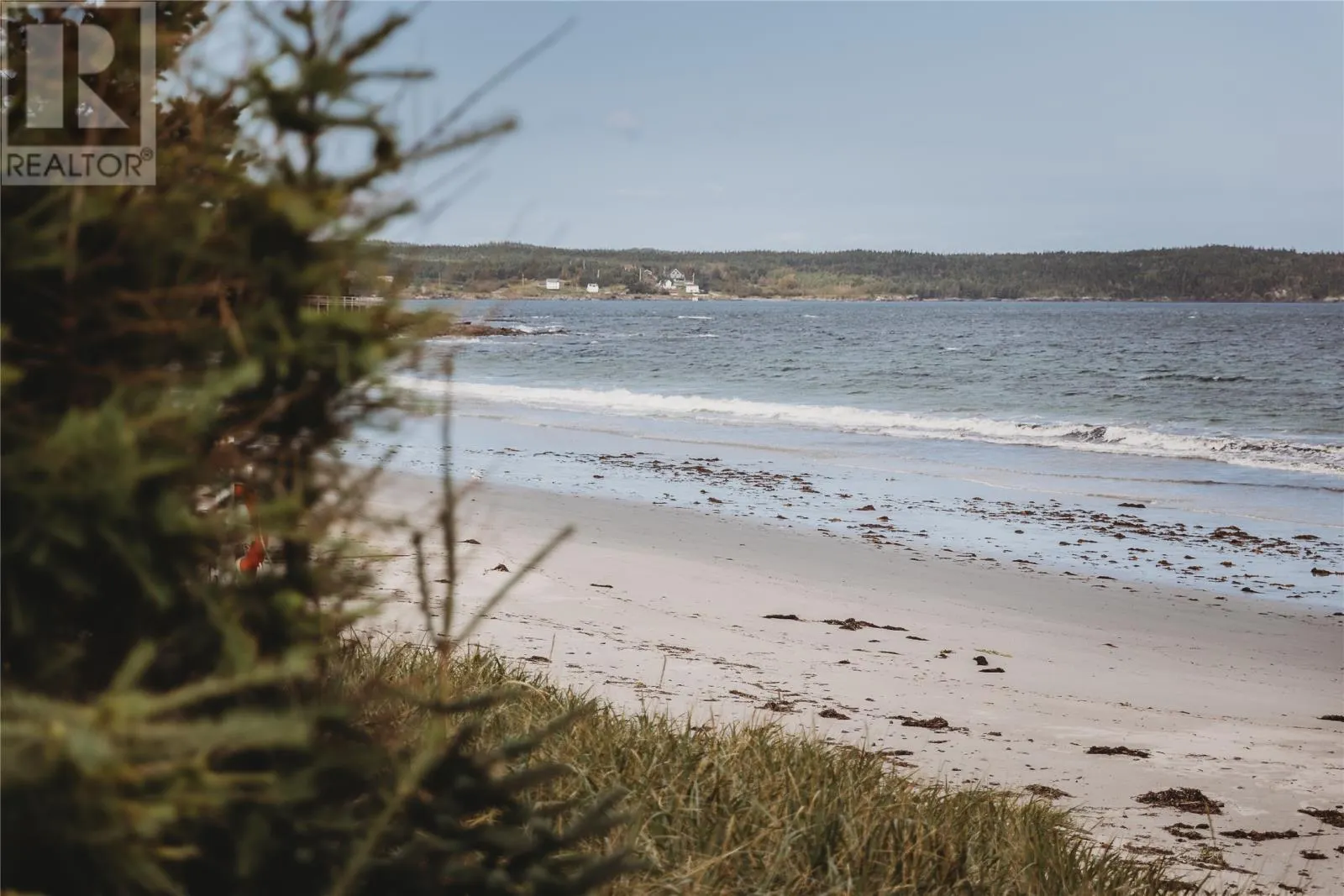 38 Beach Road
