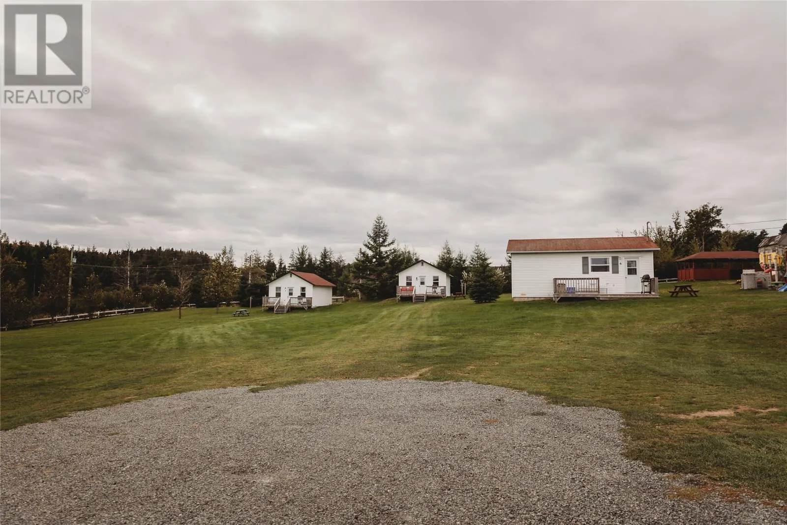 38 Beach Road