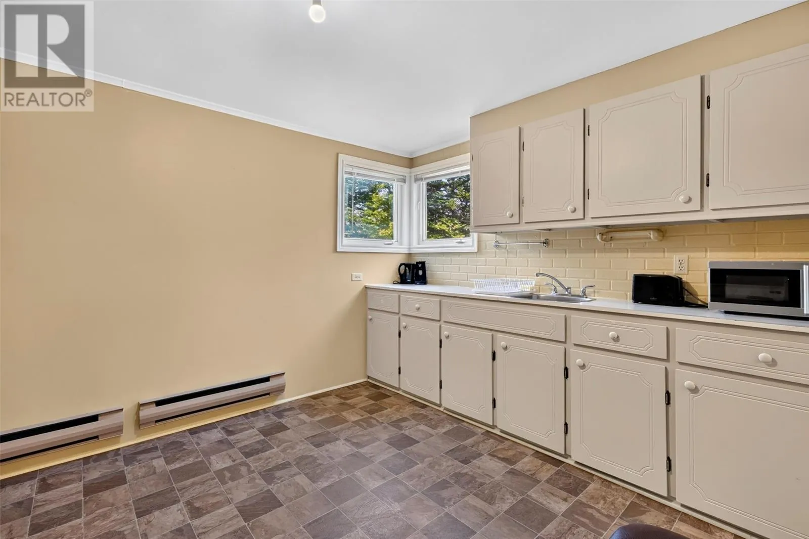 40 Godsells Road
