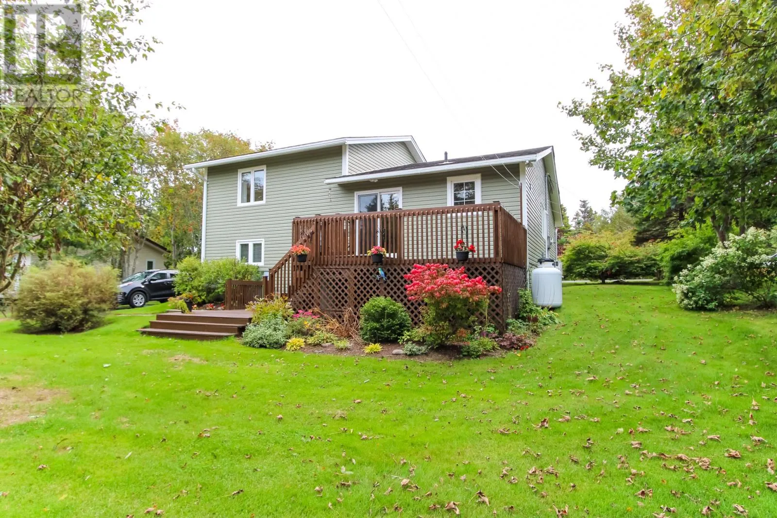 5 Ellard Place