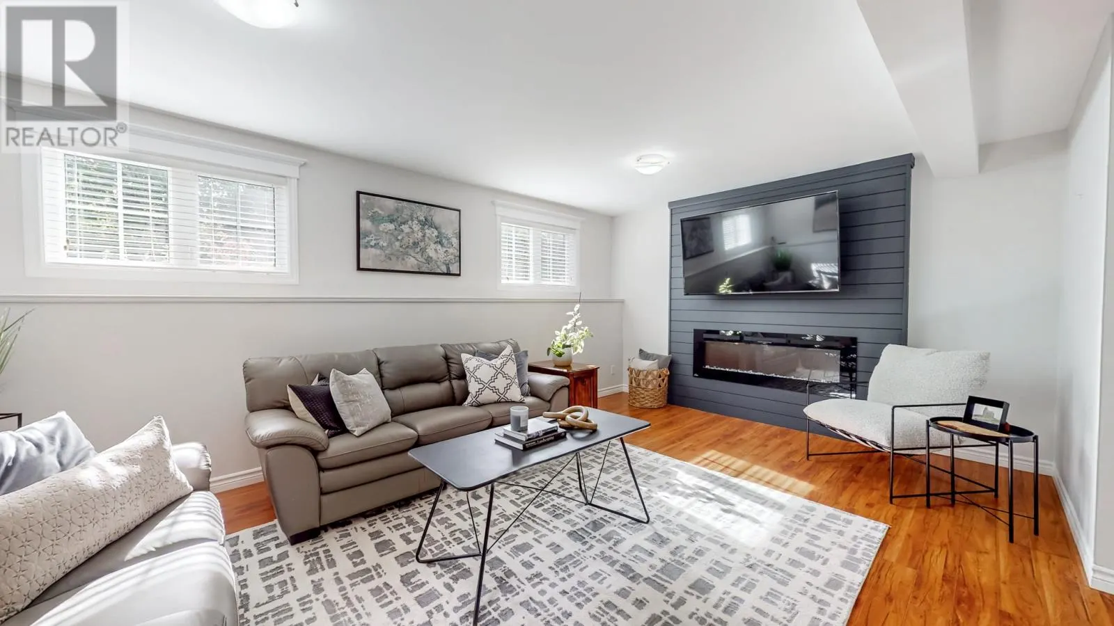 5 Ellard Place