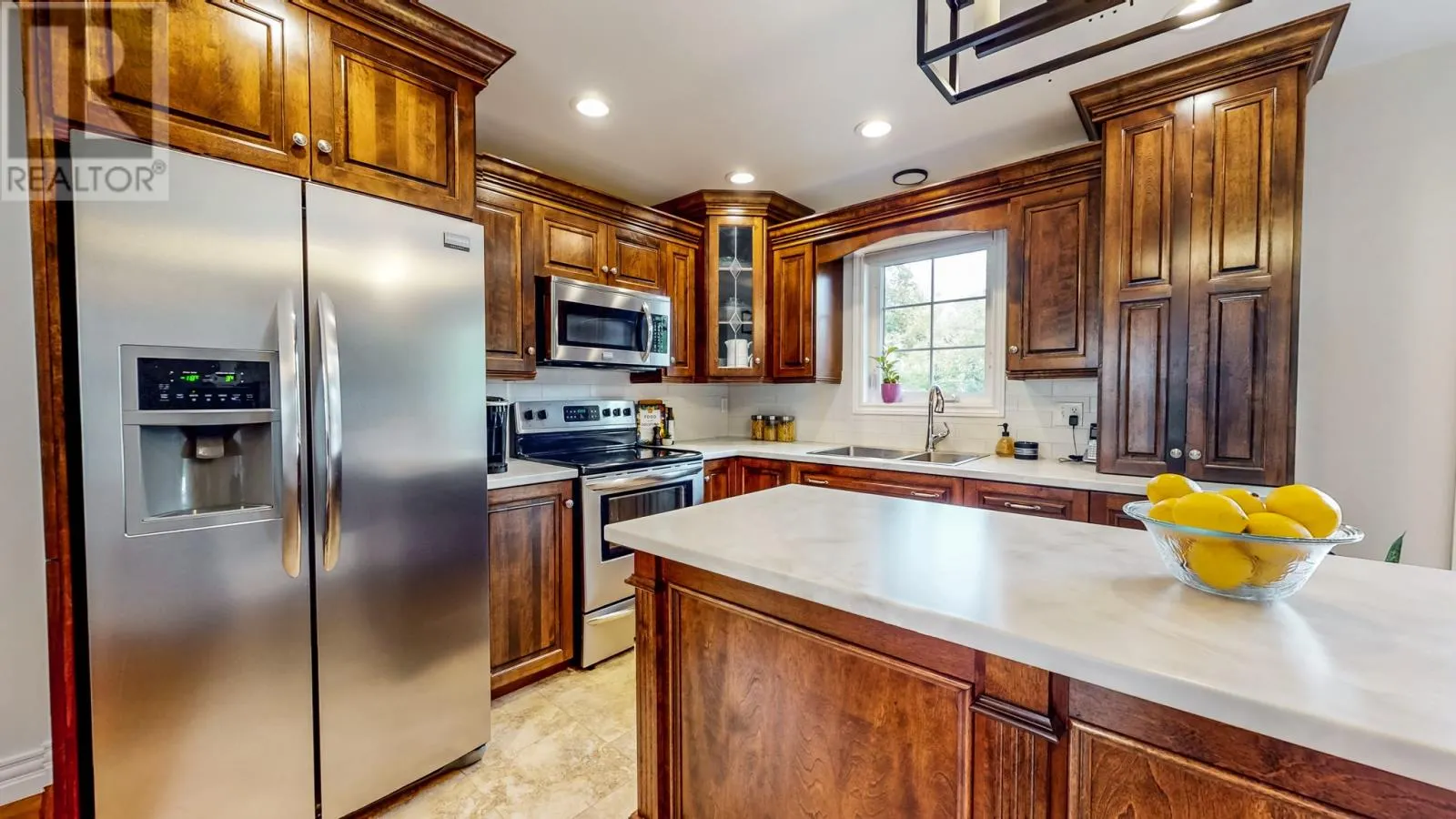 5 Ellard Place