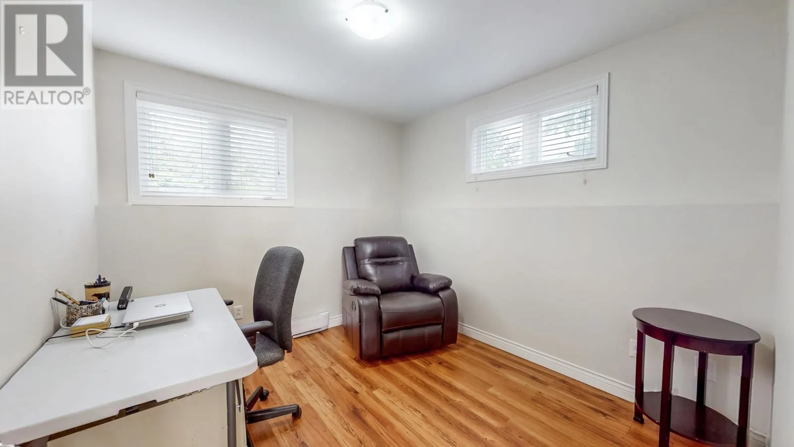 5 Ellard Place