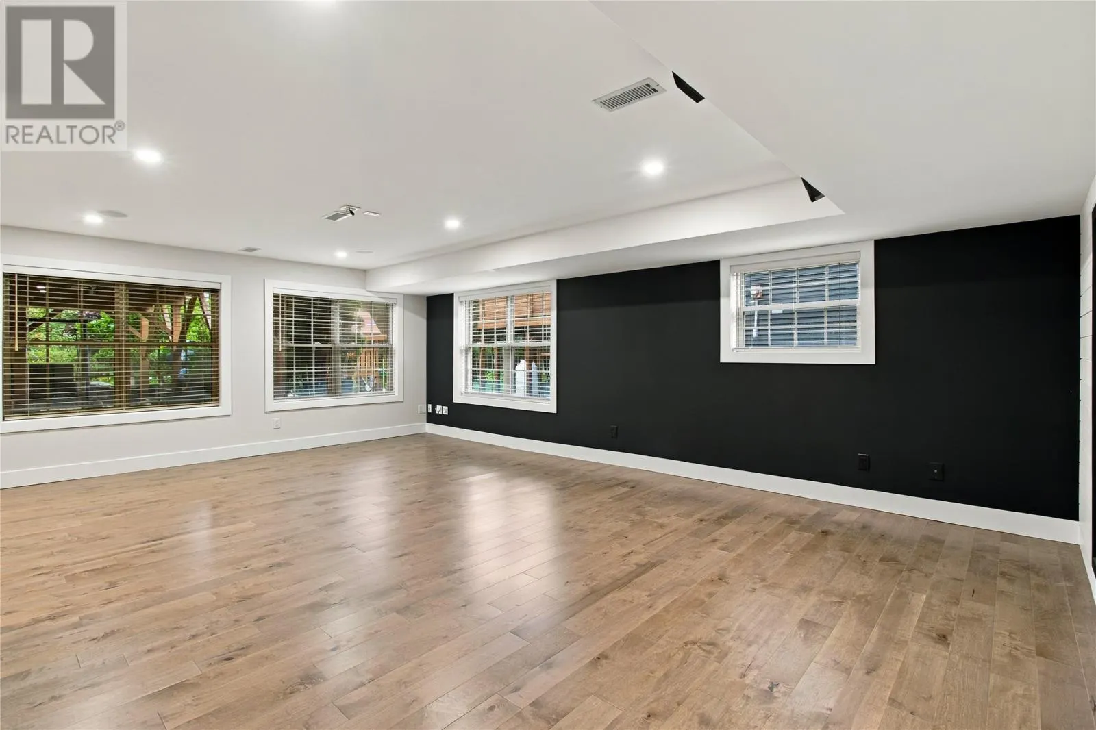 11 Hebbard Place