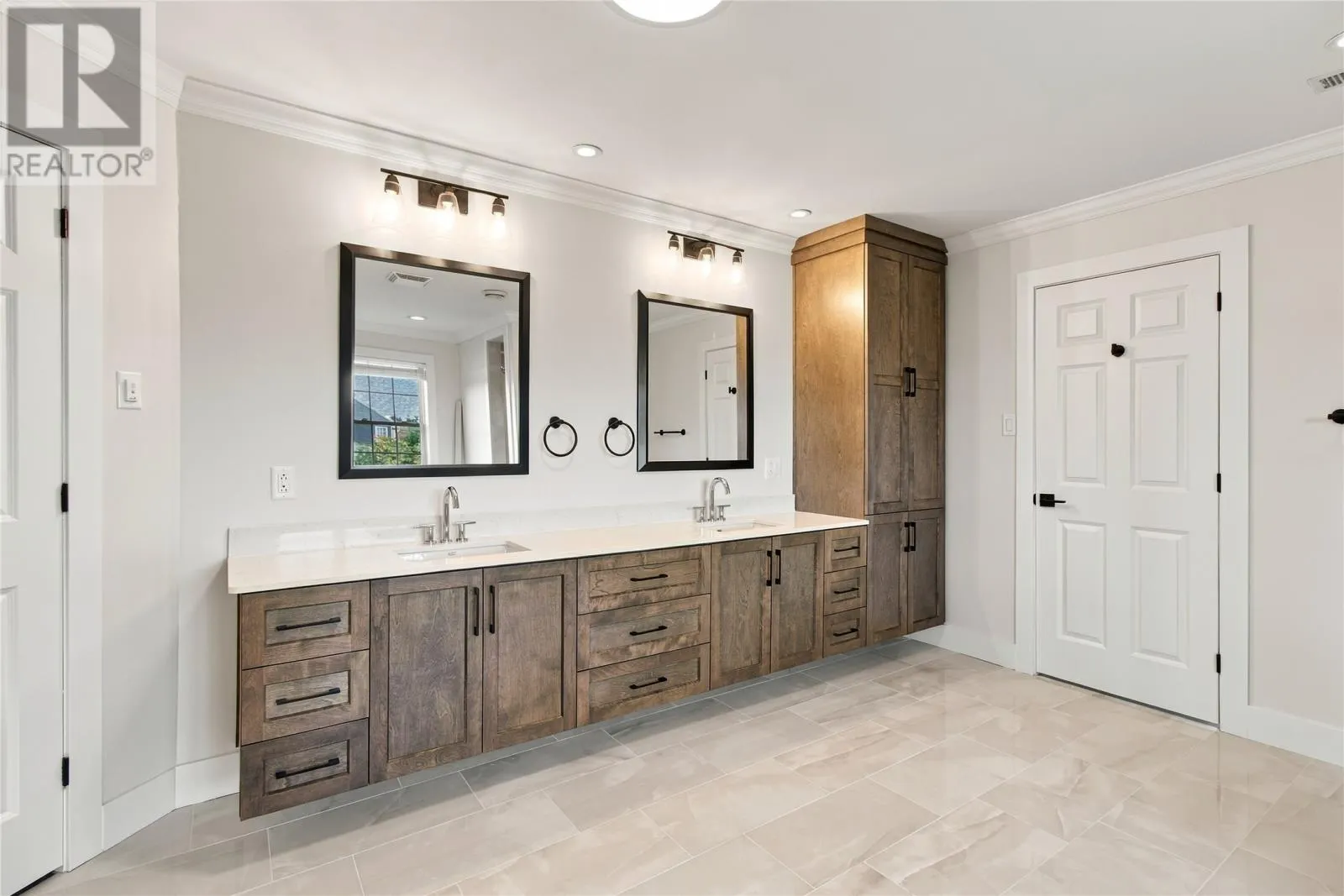 11 Hebbard Place