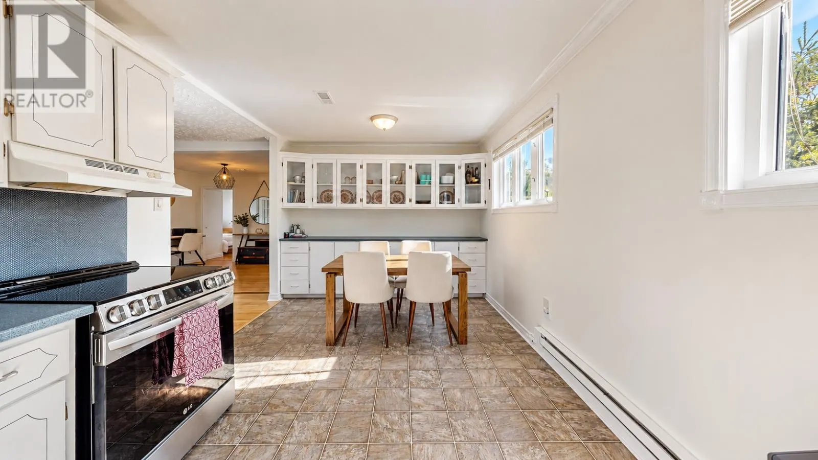 605 Old Broad Cove Road