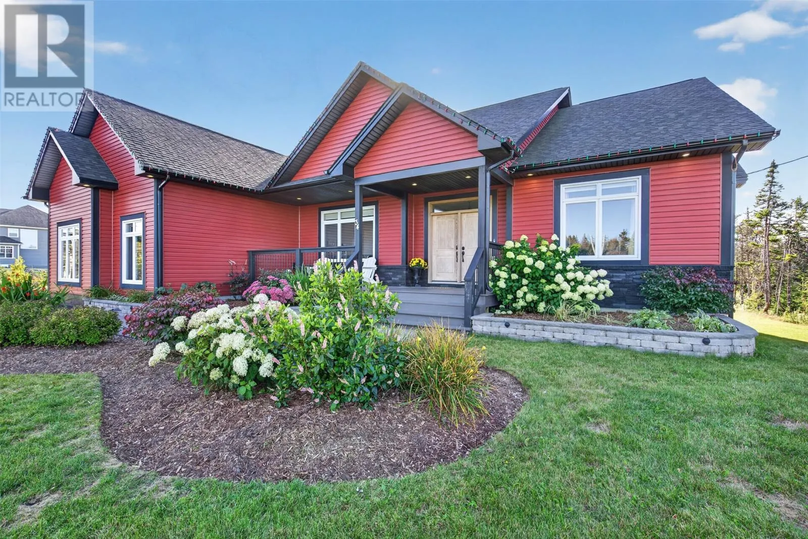 34 EDGEWATER Lane