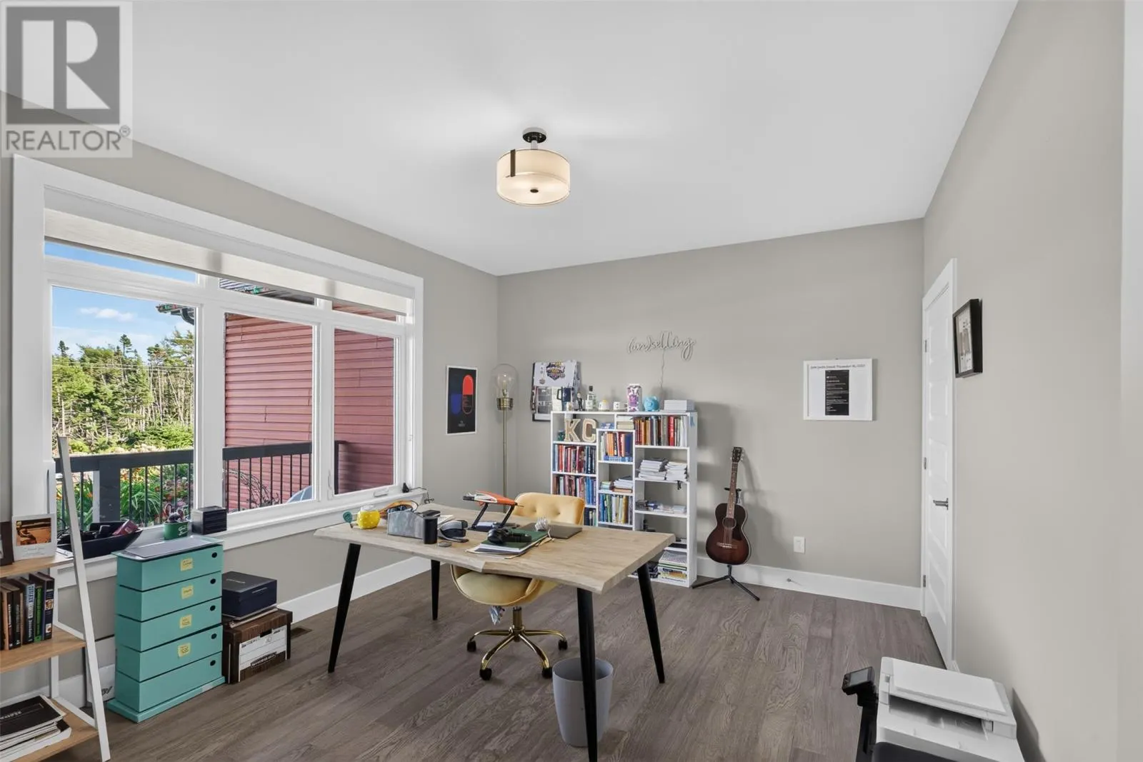 34 EDGEWATER Lane