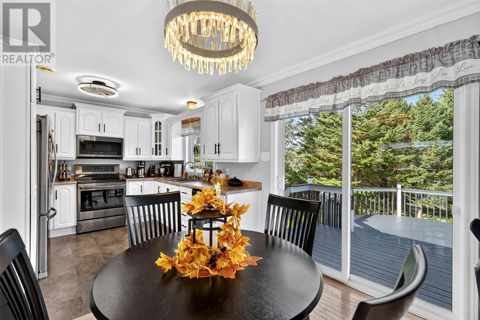 18 Shaheen Crescent