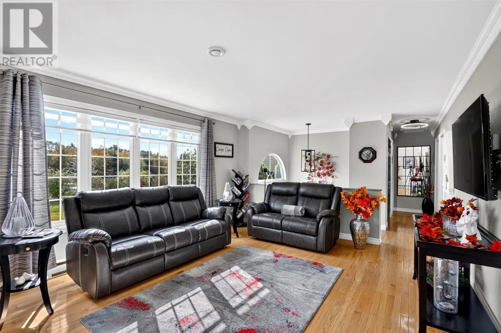 18 Shaheen Crescent
