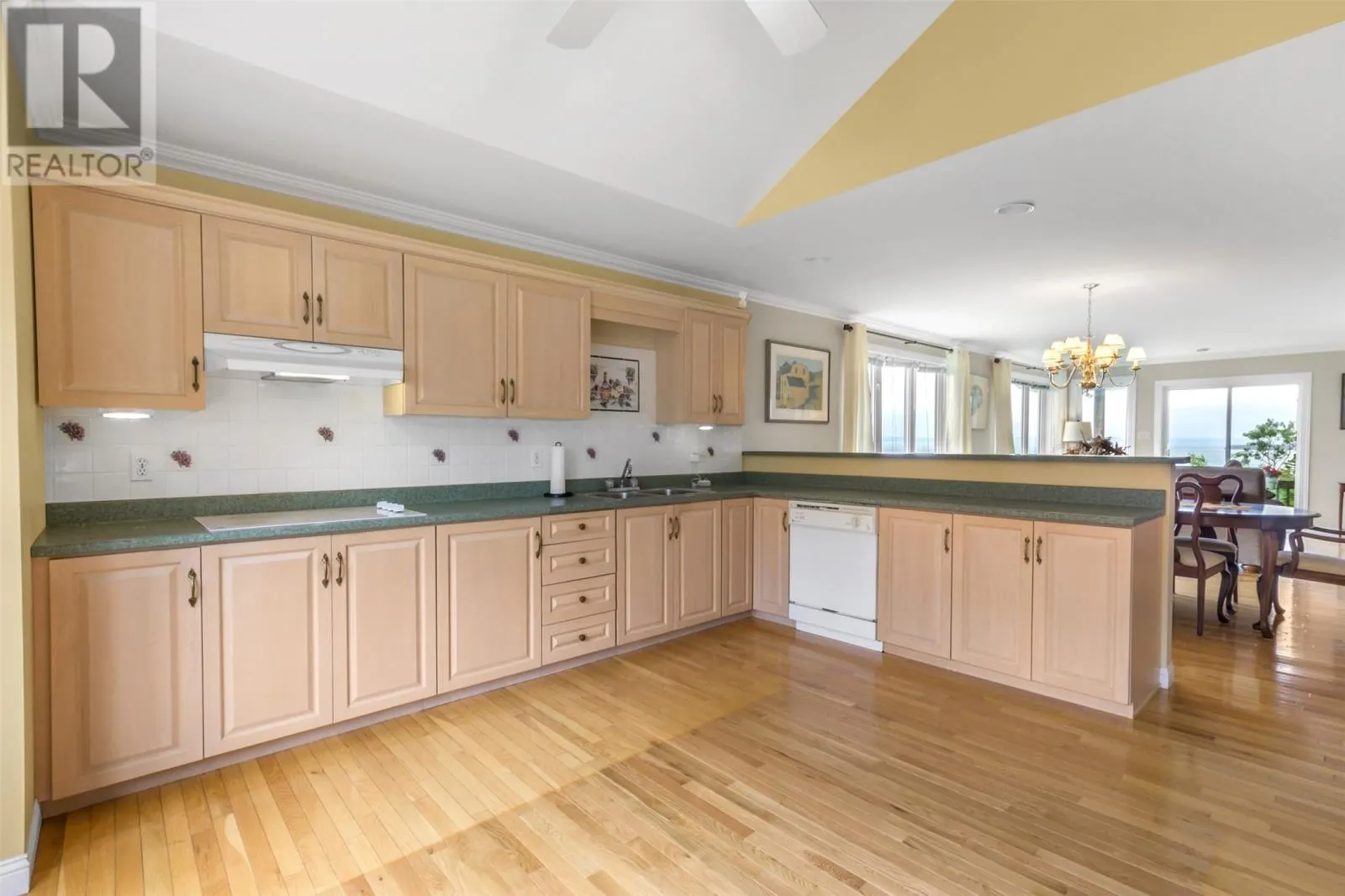 26 Spruce Hill Place