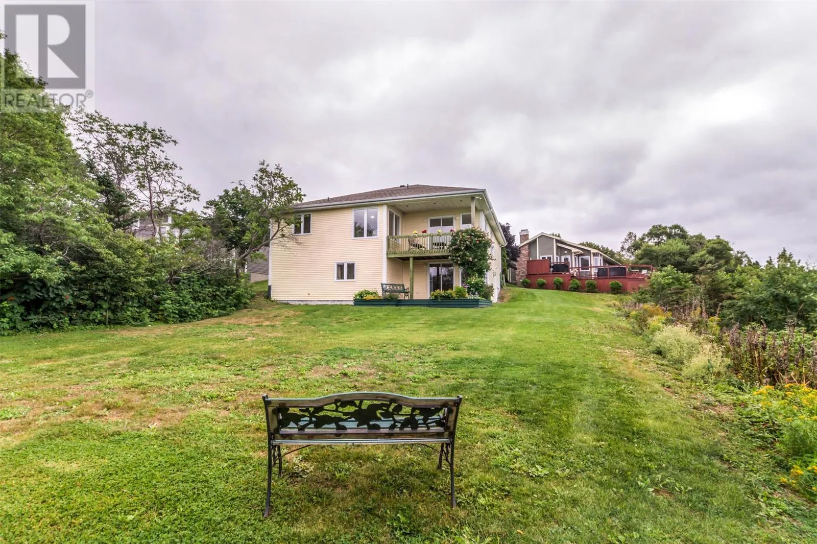 26 Spruce Hill Place