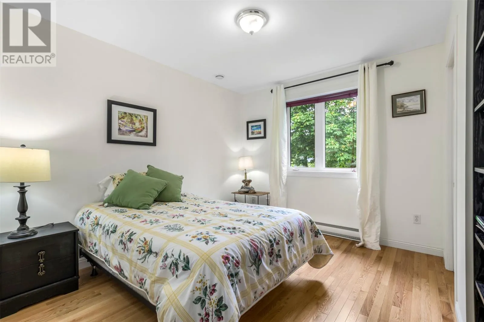 26 Spruce Hill Place