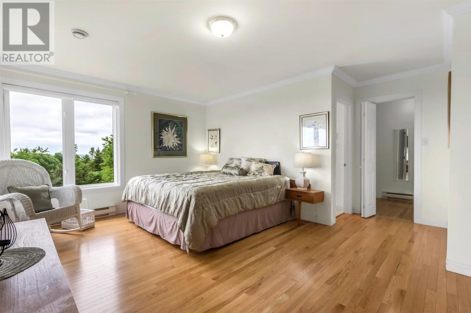 26 Spruce Hill Place