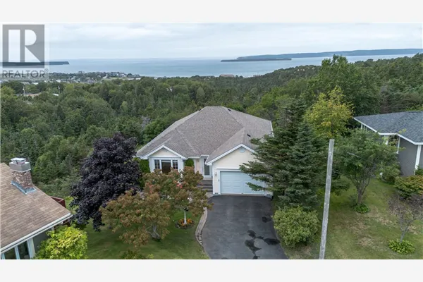 26 Spruce Hill Place