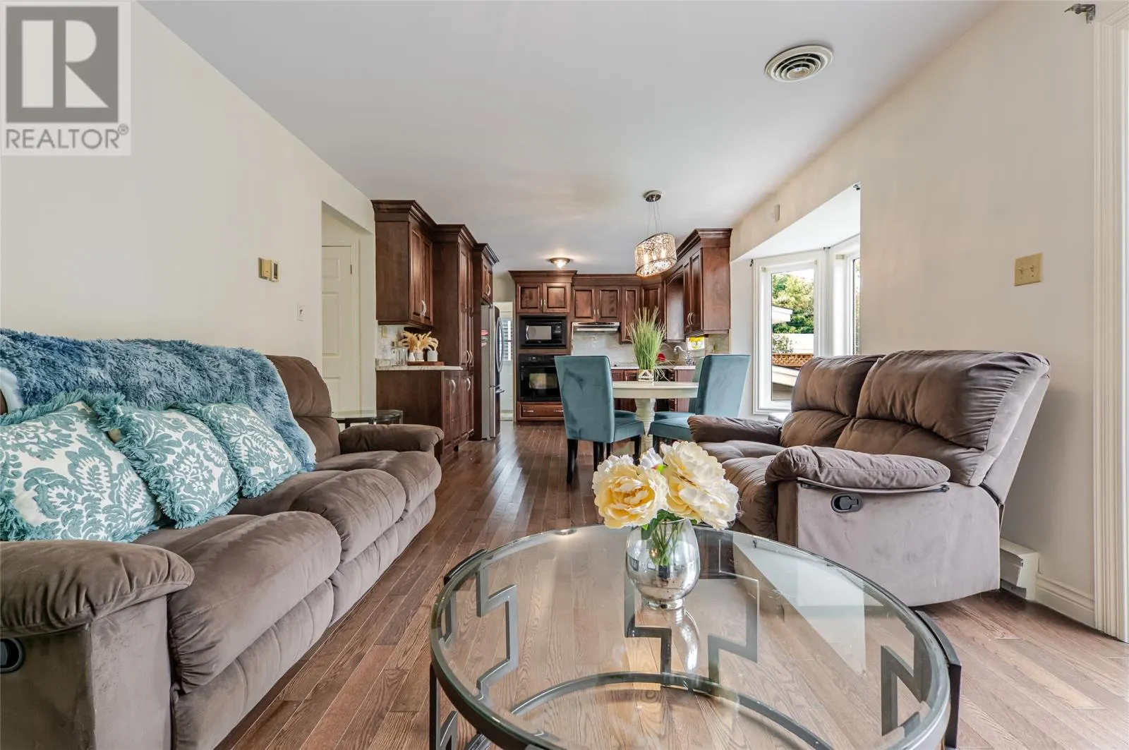 1 Rideau Place