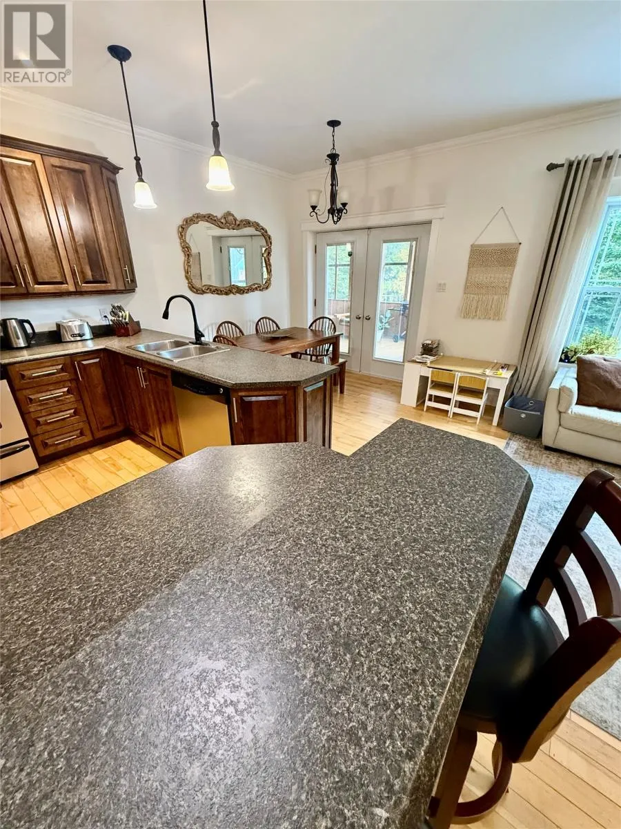 2A Riverside Drive