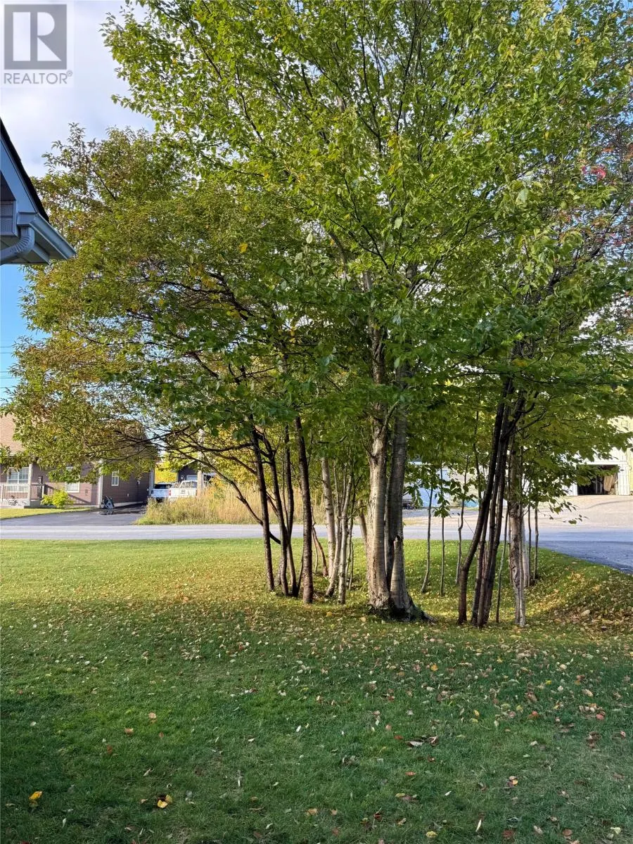 2A Riverside Drive