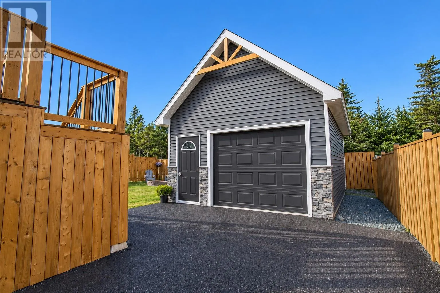 28 Phoenix Drive