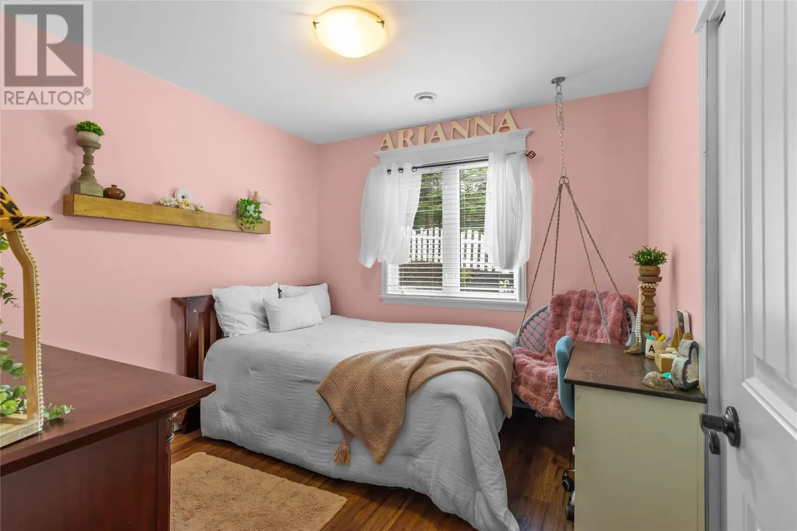 11 Whelans Crescent