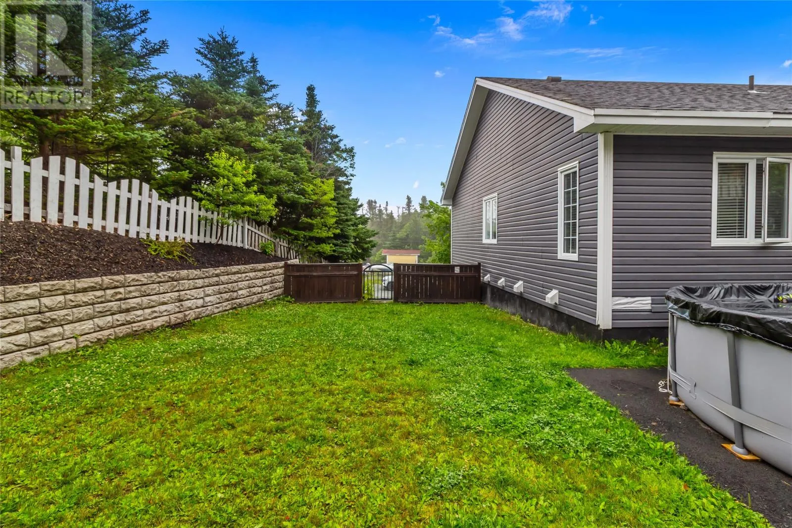 11 Whelans Crescent