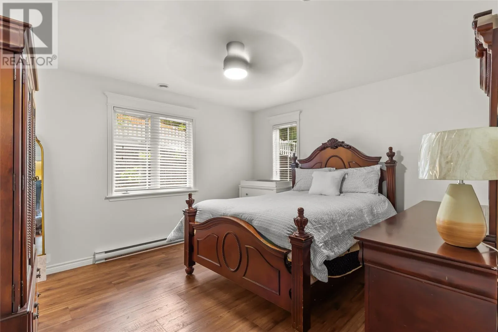 11 Whelans Crescent