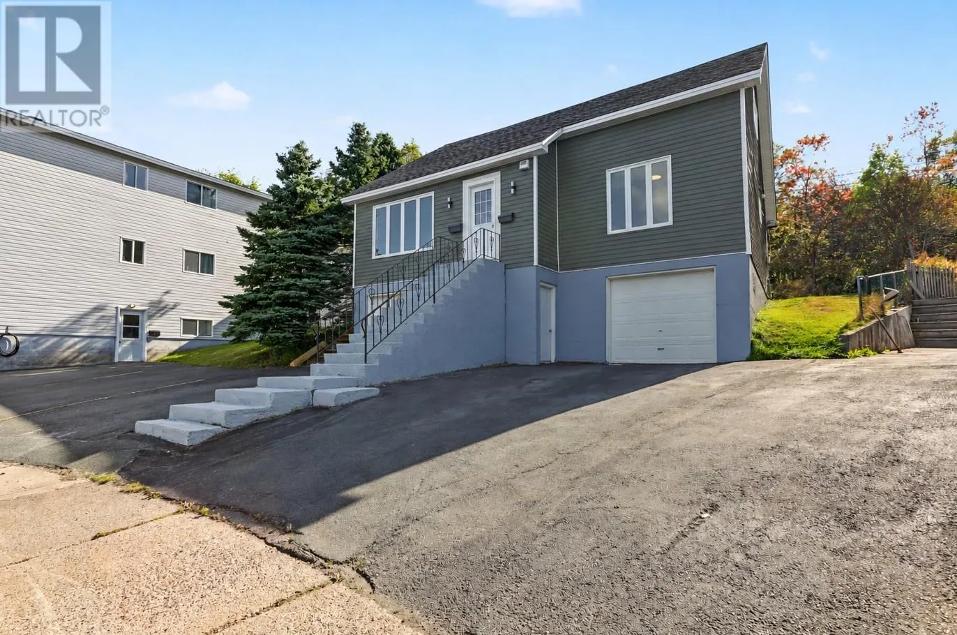 83 Viking Road
