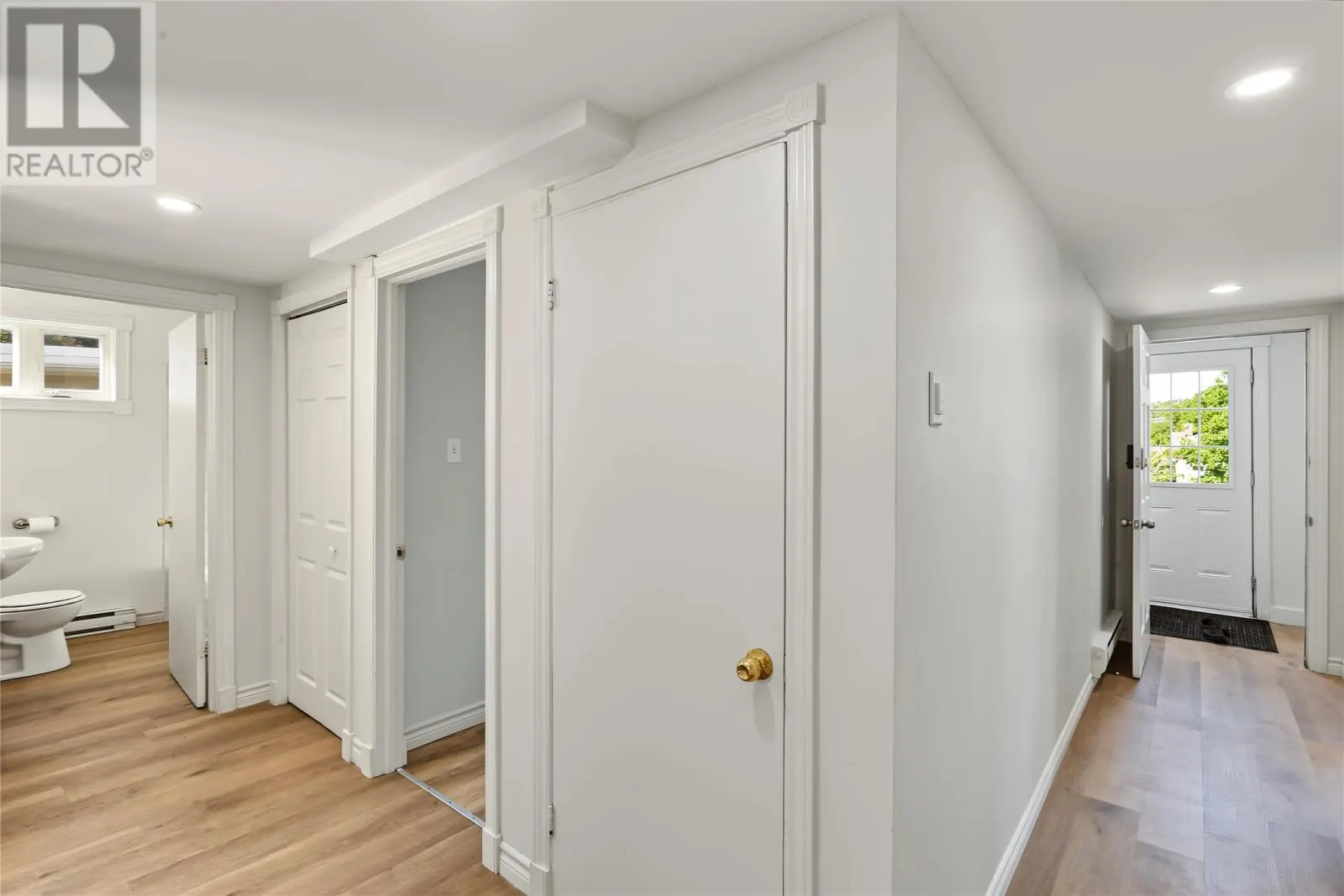 83 Viking Road