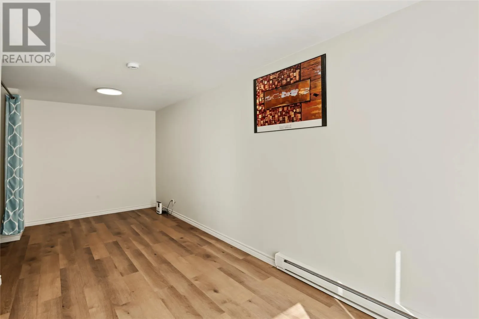 83 Viking Road