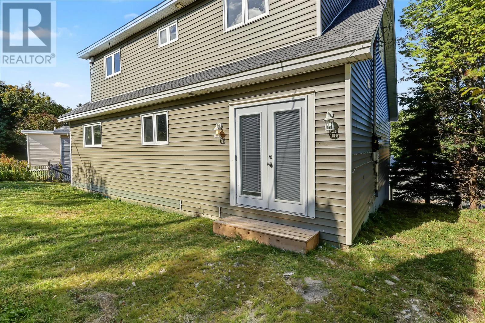 83 Viking Road