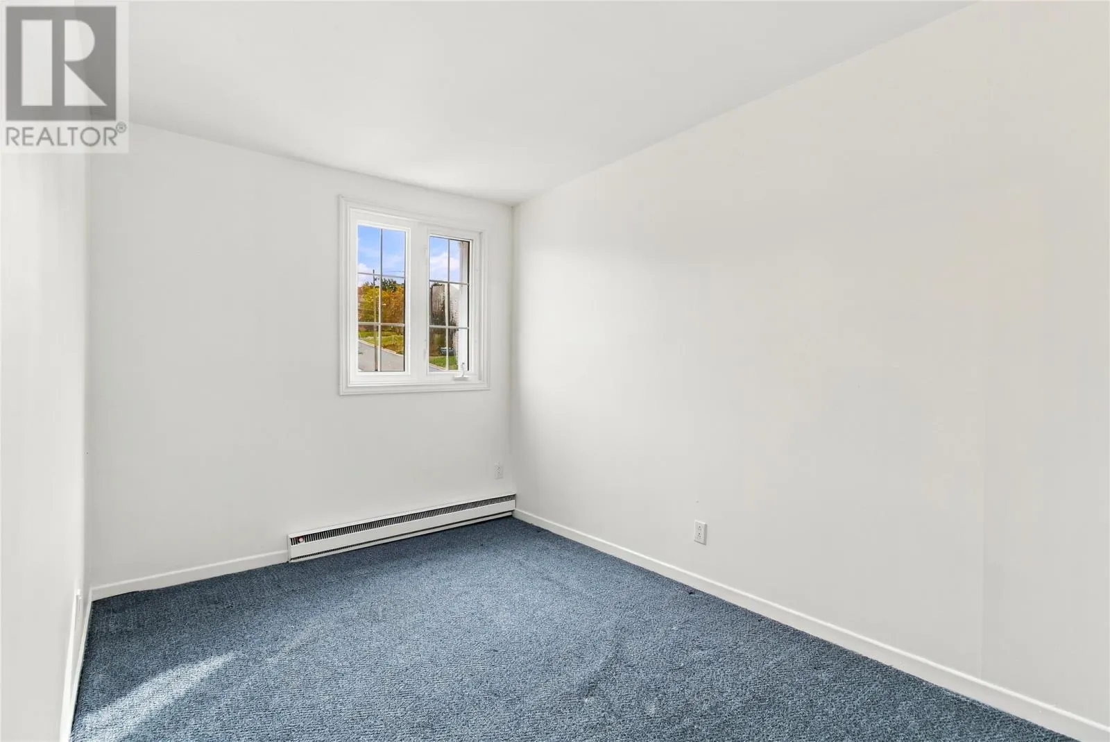 42 Mooney Crescent
