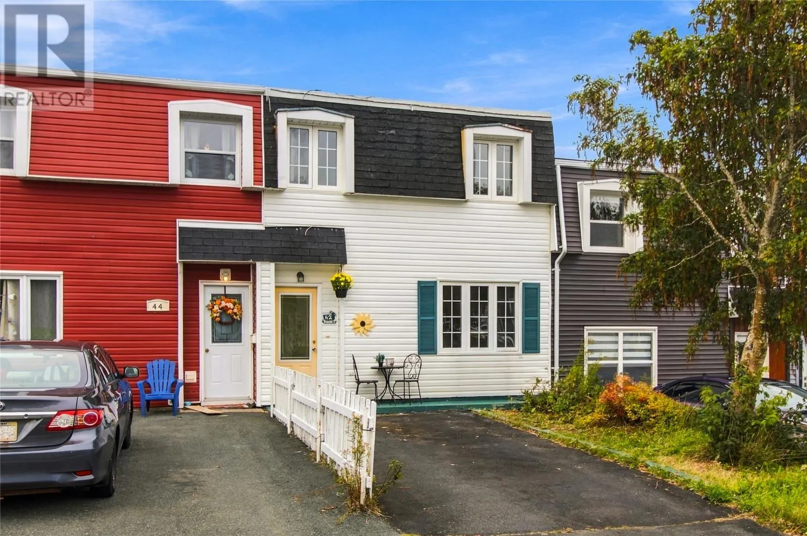 42 Mooney Crescent