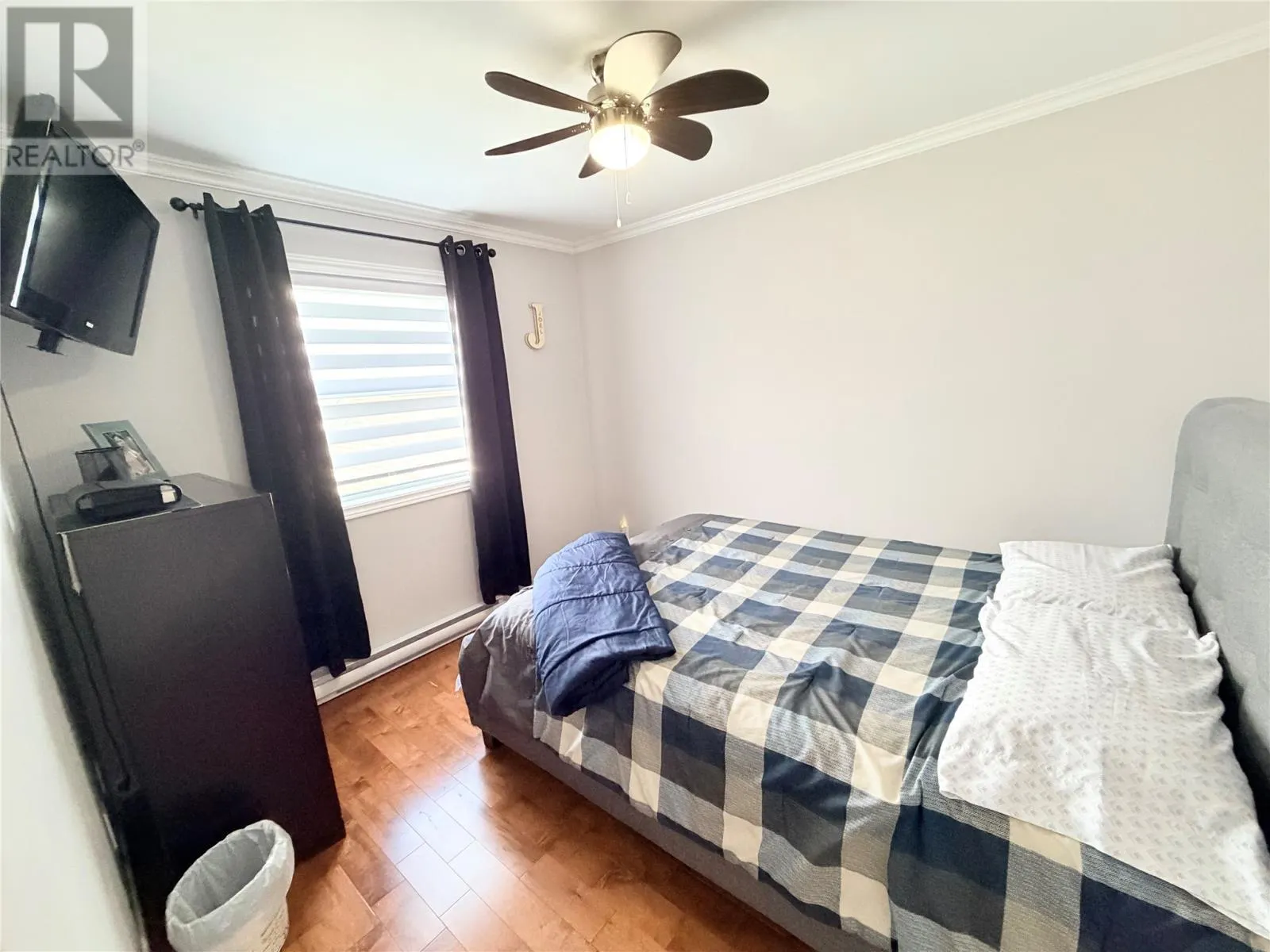 9 Rose Drive