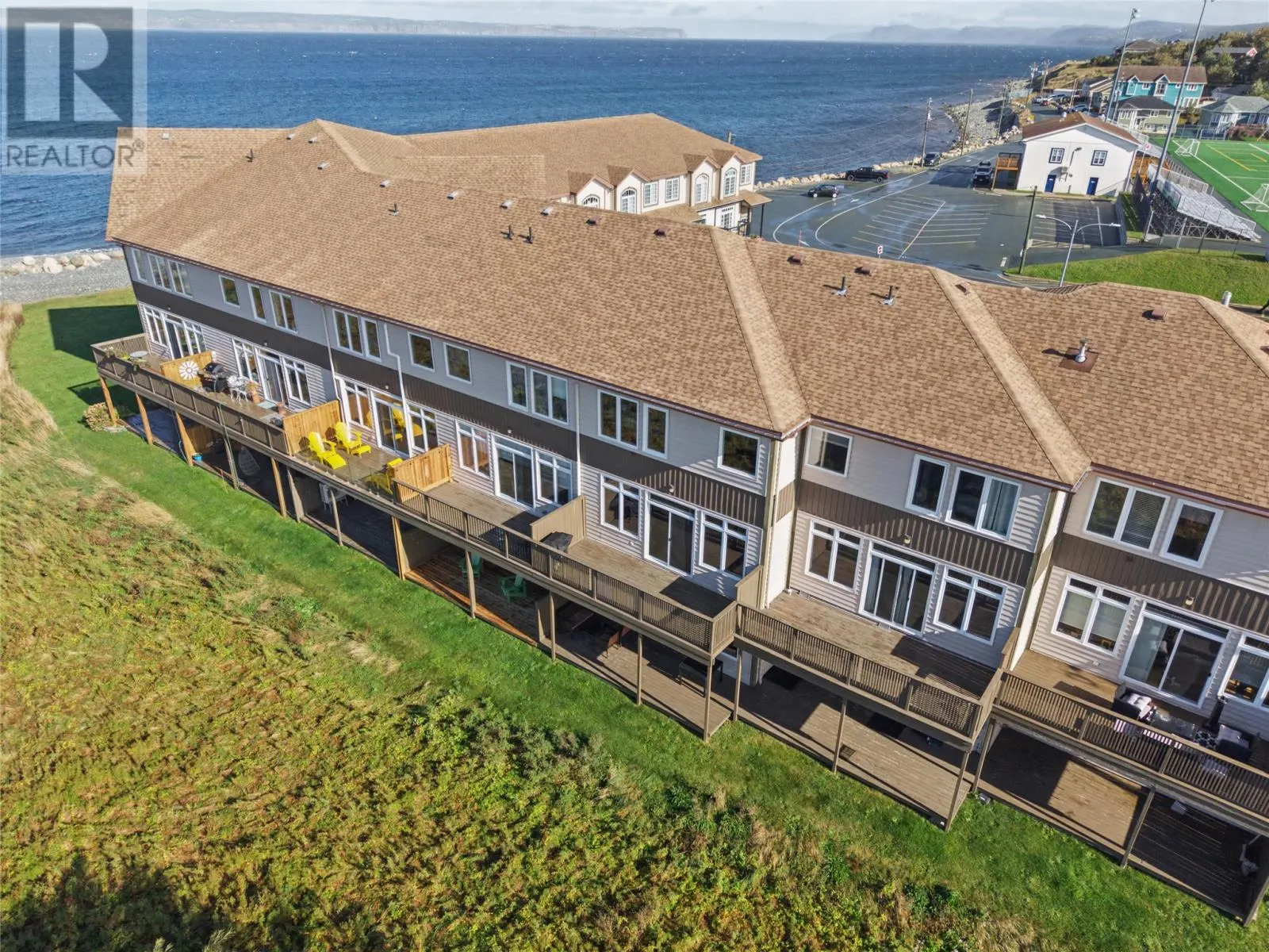 28 Lions Crescent Unit#11 #11