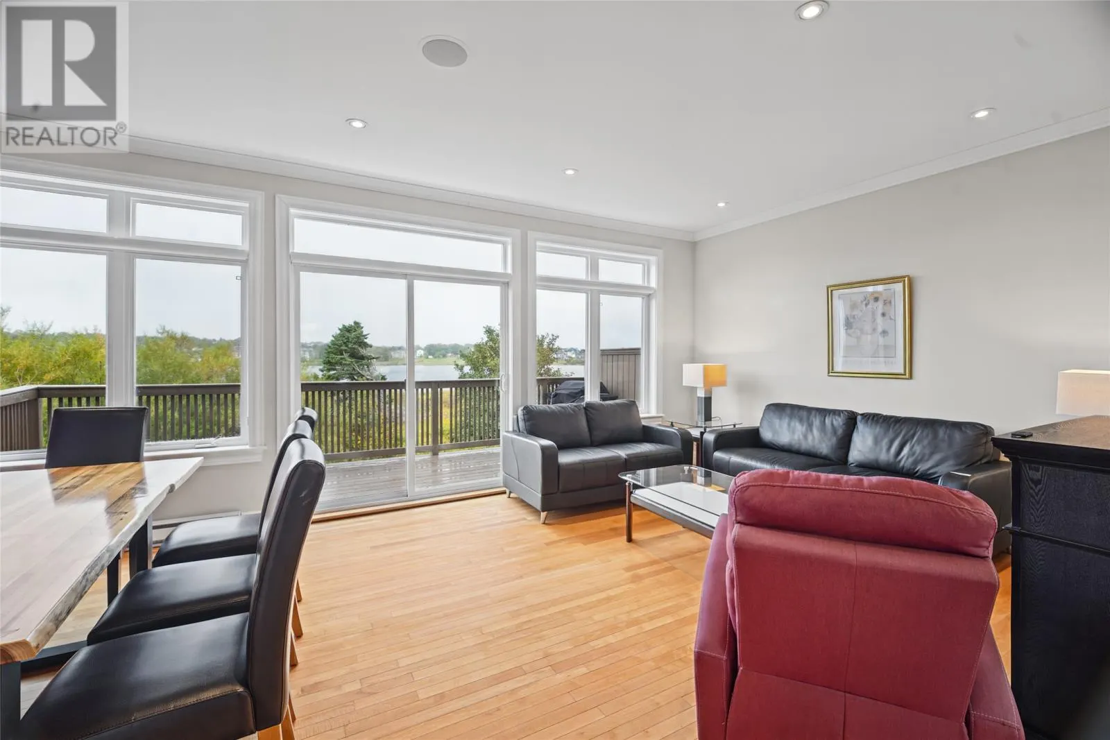 28 Lions Crescent Unit#11 #11