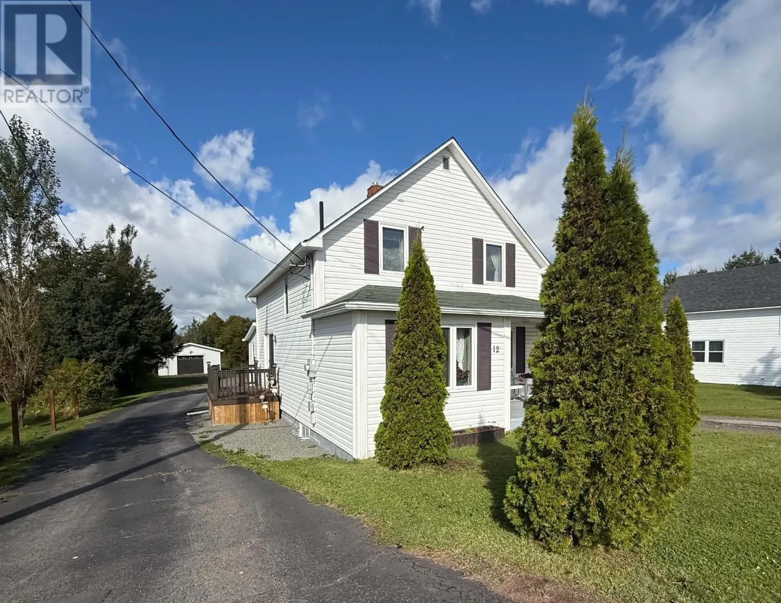12 Memorial Avenue
