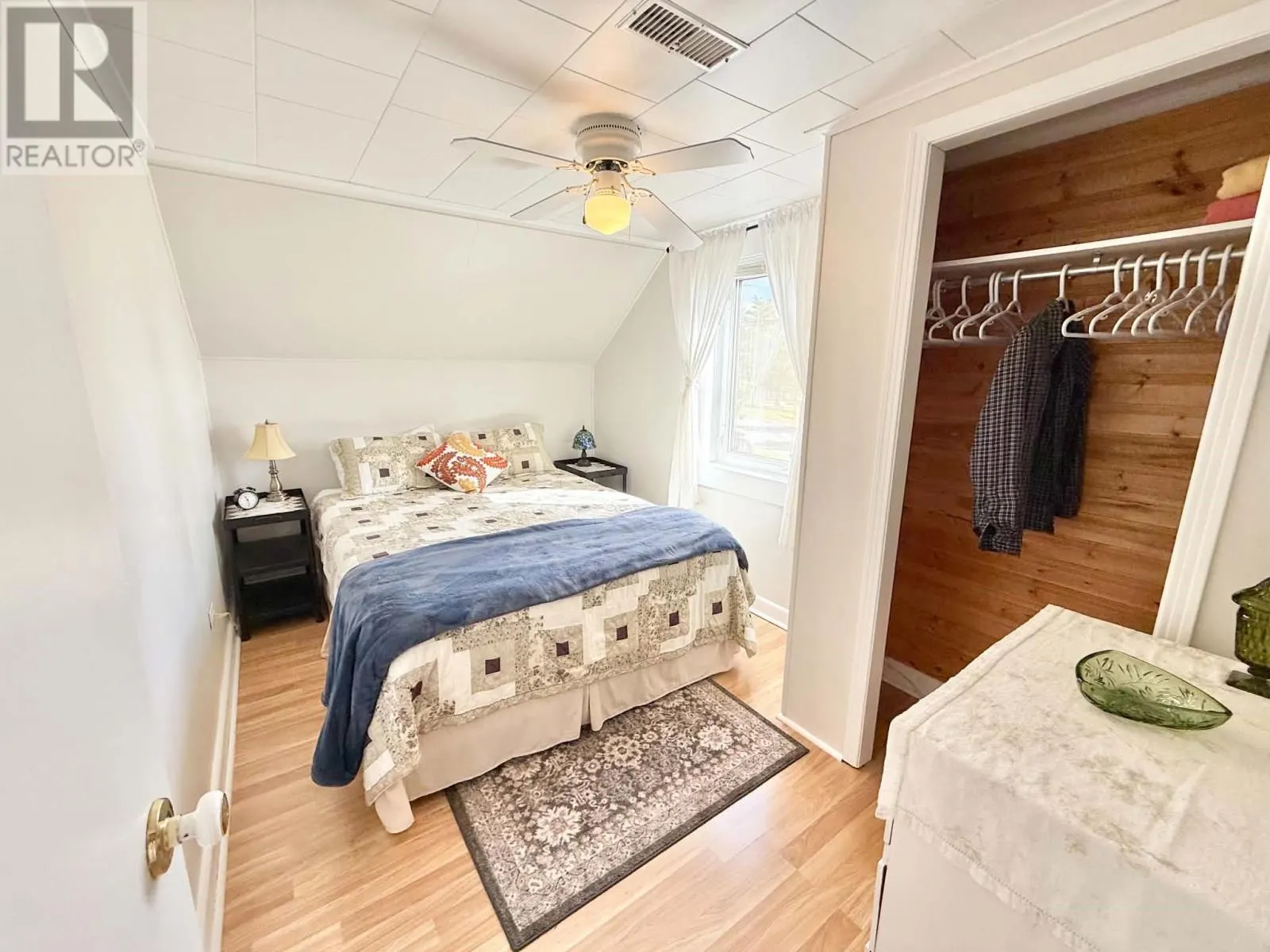 12 Memorial Avenue