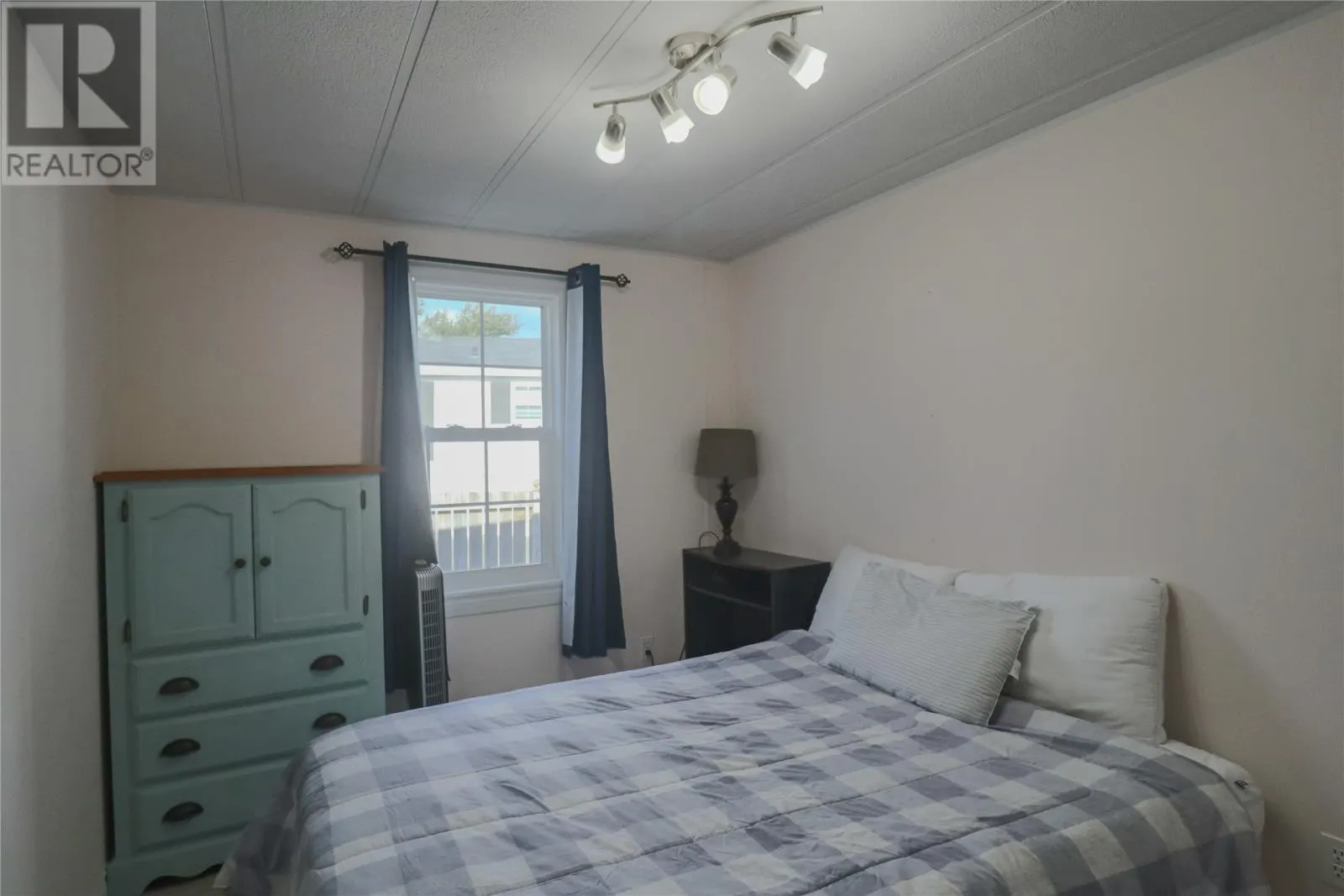 15 Fogwill Place