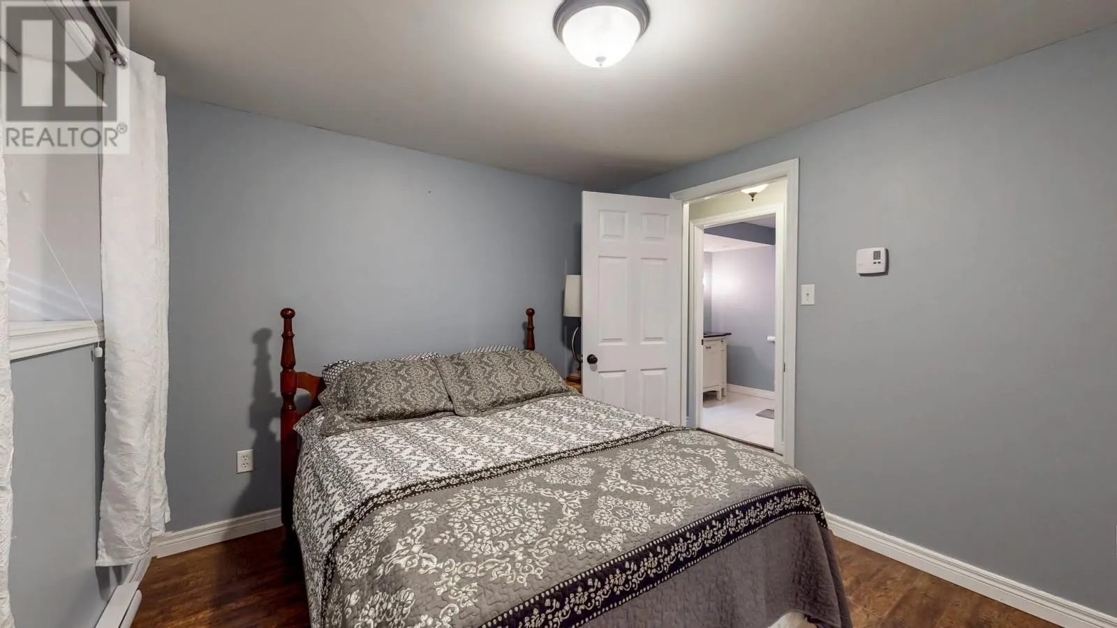 123 Edison Place