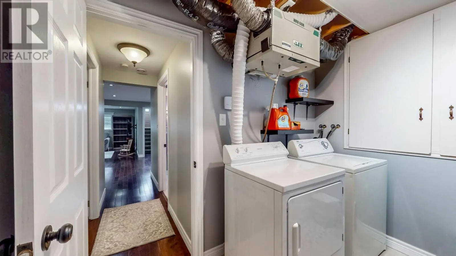 123 Edison Place
