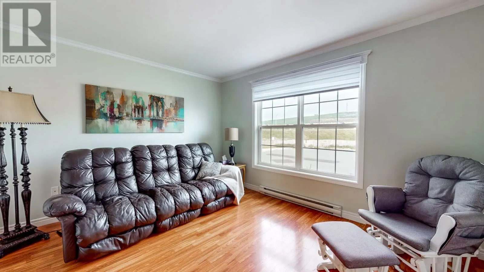 123 Edison Place
